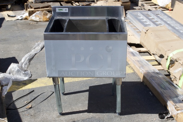 BRAND NEW SCRATCH & DENT! Regency 18" x 24" Underbar Ice Bin - 77 lb. - Image 4 of 10