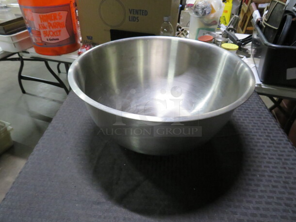 One 13 Quart Stainless Steel Mixing Bowl.