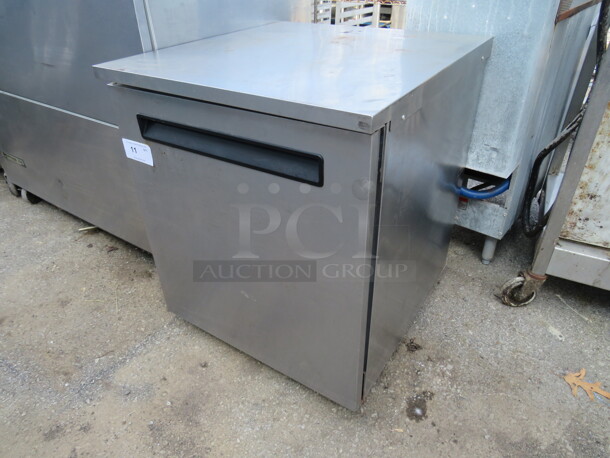 One Delfield 1 Door Enodis Freezer With 1 Rack On Casters. Model# 406-STAR2. 27X28.5X32 - Image 3 of 3