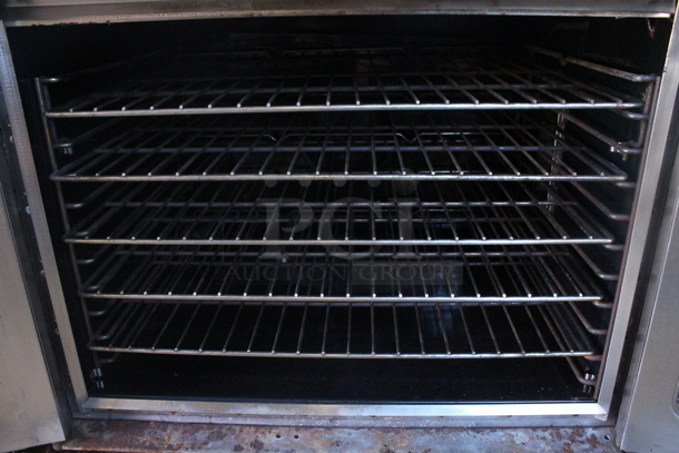 2 Southbend Marathoner Gold Stainless Steel Commercial Natural Gas Powered Full Size Convection Oven w/ View Through Doors, Metal Oven Racks and Thermostatic Controls. 2 Times Your Bid! - Image 5 of 5