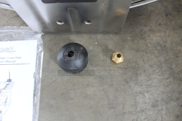 BRAND NEW IN BOX! Regency SSL808153 Open Powder-Coated Stainless Steel Hose Reel with 50' Hose. - Image 3 of 7