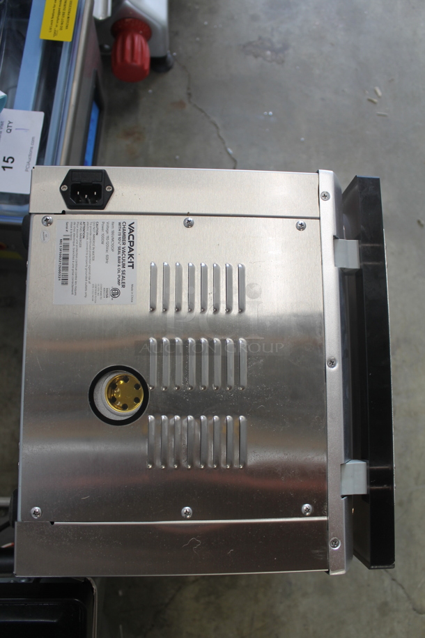 BRAND NEW SCRATCH AND DENT! VacPak-It 186VMC10OP Stainless Steel Commercial Countertop Vacuum Sealer. 110-120 Volts, 1 Phase. Tested and Working! - Image 6 of 7