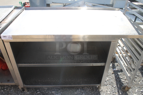 Stainless Steel Commercial Table w/ 2 Under Shelves. 