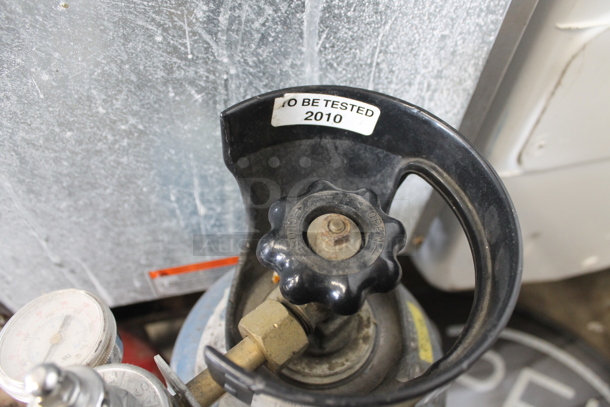 Metal CO2 Tank. - Image 5 of 7