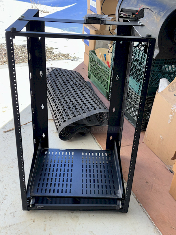 Damak Navepoint Cabinet With Screws and Lowell
TLM600 Universal Signal Matching Transformer - Image 4 of 10