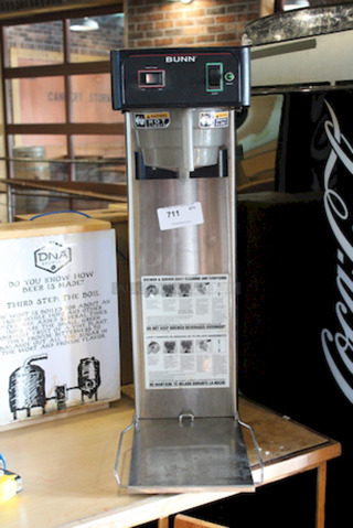 NICE! Bunn 36700.0013 TB3Q 29" Trunk 3 Gal. Iced Tea Brewer With Iced Tea Dispenser. 14.4 Amps/ 60 Hertz/ 1ph/120v/1,730 Watts 11 1/2"W x 22 3/8"D x 34"H