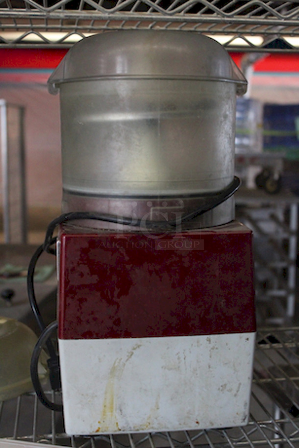 CROWN JEWEL!! Robot Coupe R2 DICE Combination Food Processor with 3 Qt. Gray Bowl, Continuous Feed 2 Blades & 2 Discs - 2 hp, 8-11/16x17x20-3/4, 120v - Image 4 of 11