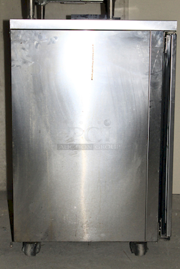 SWEET! BEAUTIFUL! Perlick DB24 - Back Bar Storage Cabinet, Non-Refrigerated, On Commercial Casters. 24x24-3/4x37-1/2 - Image 5 of 7