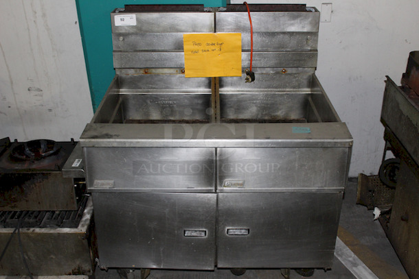 Pitco Frialator, SG14, 14T, 18 Solstice™ Double 50lbs Fryers With Under-Fryer Drawer Filtration System, Natural Gas. Removed In Working Order. 