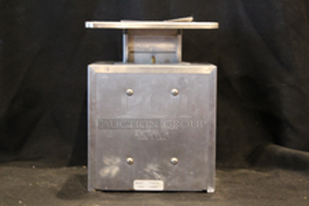 Edlund SR-2 Premier Series 32 oz. Mechanical Portion Scale with 6" x 6 3/4" Platform, 32 oz. x 0.25 oz.
6-1/2x6-1/4x8-1/2 - Image 3 of 8