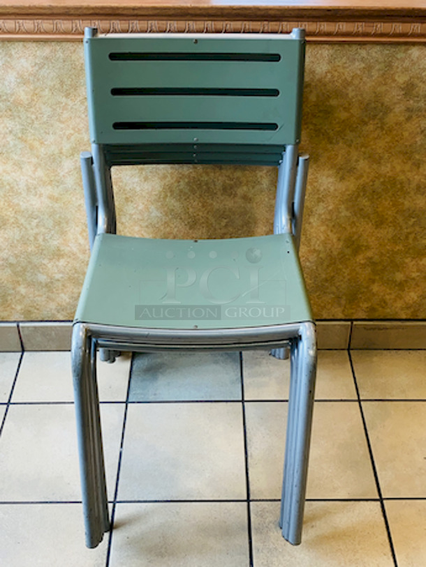 NICE! Group of 4 Outdoor Metal Chairs. 
19x23x34.

4x Your Bid.  - Image 4 of 5