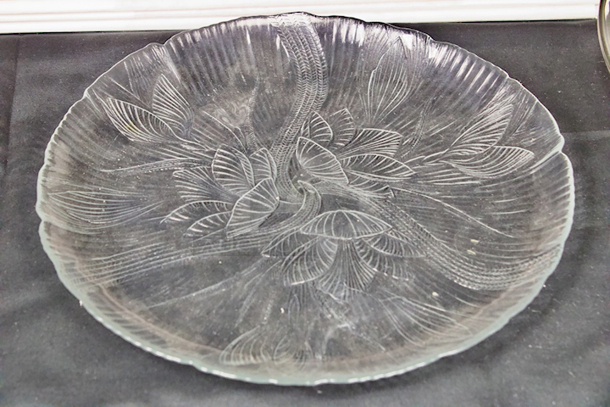 OUTSTANDING!! 52 Piece Glass and Ceramic Serving Set. (4) Orange Glass Patters, (5) Glass Candle Holders, (13) Hall China by Steelite International HL4340ABWA 12 oz. Round Bright White China Au Gratin / Shirred Egg Dish, (2) Glass Serving Dishes, (1) Oval Glass Serving Dish, (2) Ceramic Bowls, (2) Glass Star Candle Holders, (8) Vintage Glass Leaf Dishes - Image 6 of 12