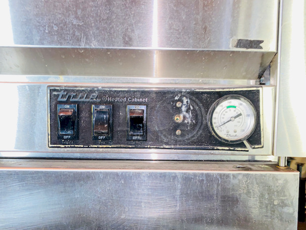 AMAZING!! True Heated Pass-Thru Cabinet. 

 - Image 4 of 6