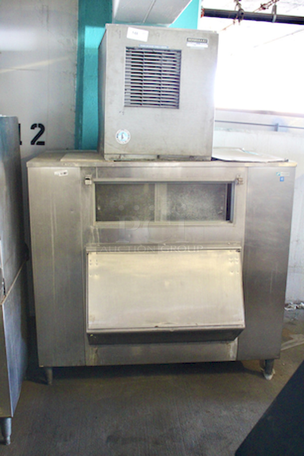 Hoshizaki 250-MAE, Air Cooled On Follet Ice Bin 2000lbs Storage Capacity. 115v/1ph. Observed In Working Order When Removed. 2x Your Bid. 