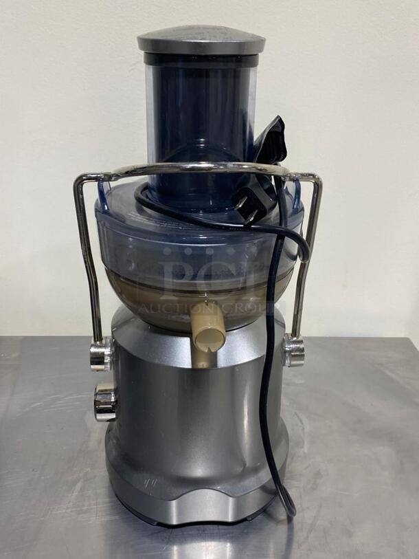 Breville Juicer  ..... Tested and Working
