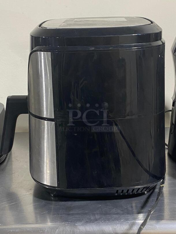 Chefman 5Qt air fryer  - Image 3 of 5