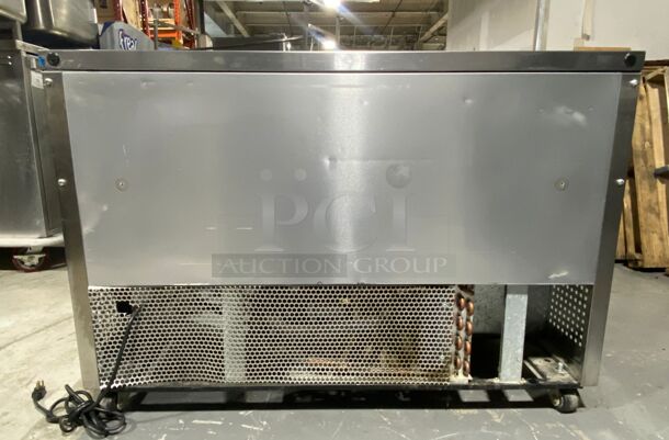 True TUC-48 48" W Undercounter Refrigerator w/ (2) Sections & (2) Doors, 115v
 - Image 3 of 5