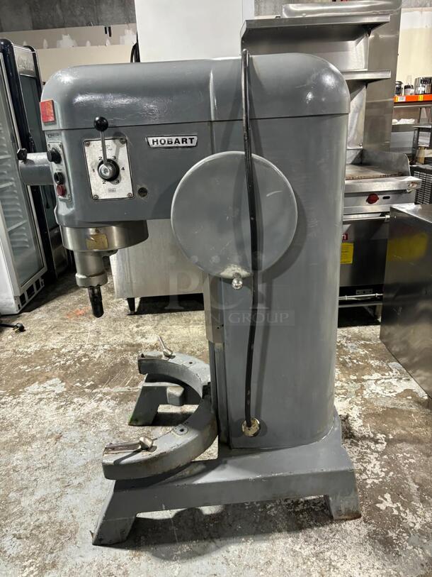 Hobart Legacy HL800 80 Qt. Planetary Floor Mixer - 240V, 

 - Image 7 of 7