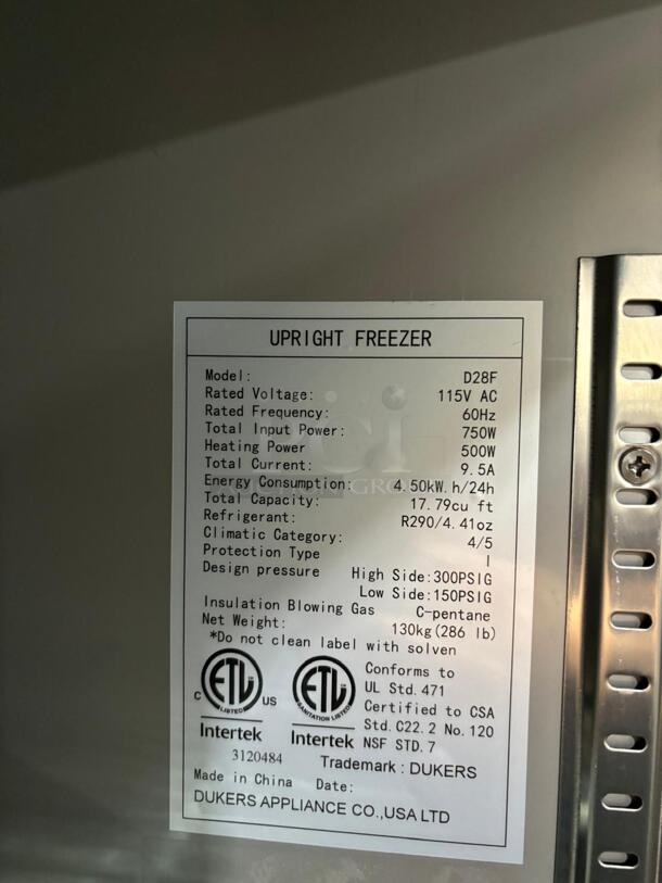 BRAND NEW DUKERS COMMERCIAL REACH IN REFRIGERATOR IN STAINLESS STEEL  - Image 2 of 4