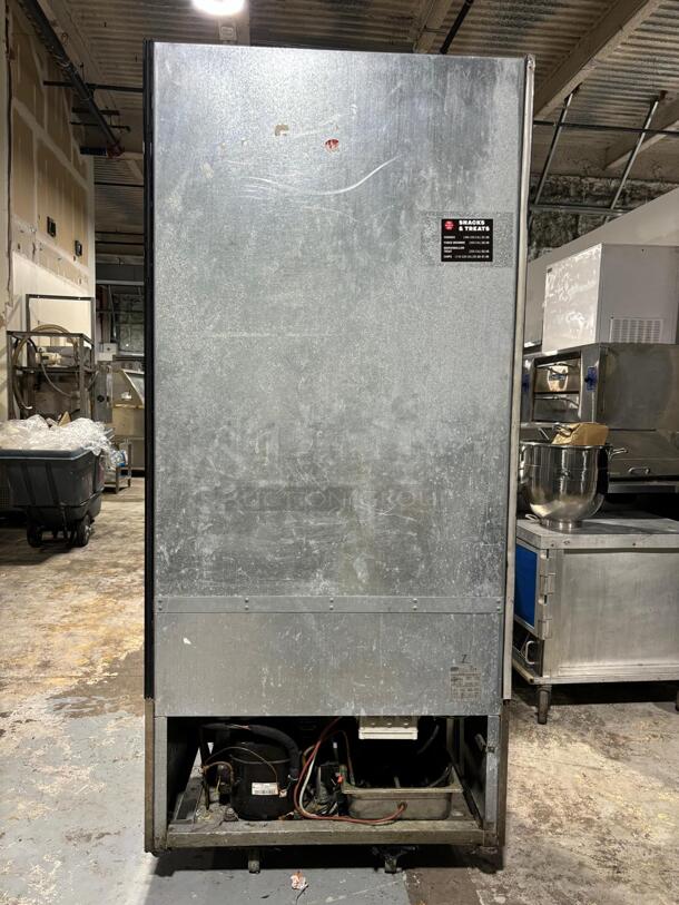 Sifa Commercial Refrigerated Open Grab-N-Go Display Case! With Pull Down Front Cover! Solid Stainless Steel! Model: GAEP6L096N0710
 - Image 3 of 4