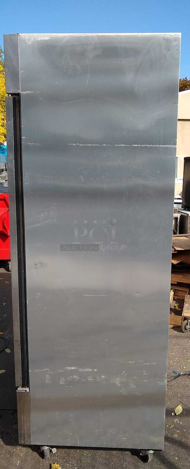 True T-49-HC 54" Two Section Reach In Refrigerator, (2) Left/Right Hinge Solid Doors, 115v
 - Image 3 of 5
