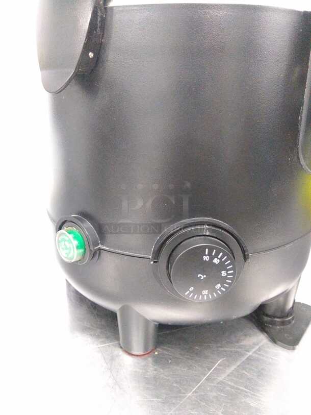 WOW Coldline 16" 10 Liter Hot Chocolate & Beverage Dispenser
 - Image 6 of 8