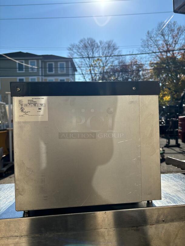 APW AT EXPRESS Conveyor Toaster - 300 Slices/hr w/ 1 1/2" Product Opening, 120v
 - Image 2 of 5