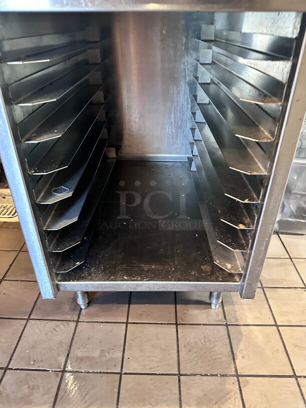 Clean Commercial Sheet Pan Rack, Half-Height w/Work Surface, Wire Slide, 8-Tier, Stainless Steel NSF - Image 2 of 5