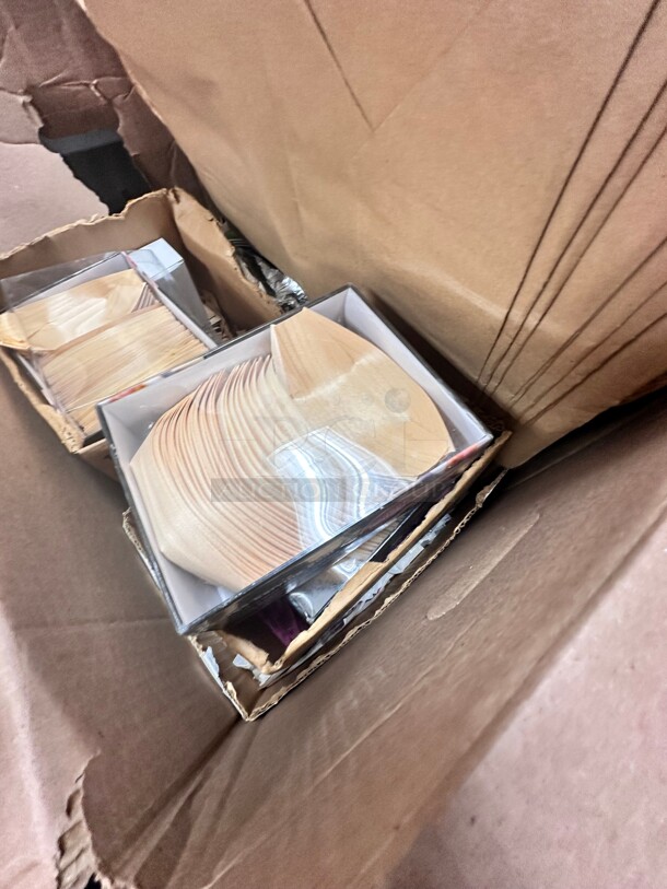 One Lot of Kitchen Items Bags Aluminum Foil Wooden Containers - Image 2 of 6