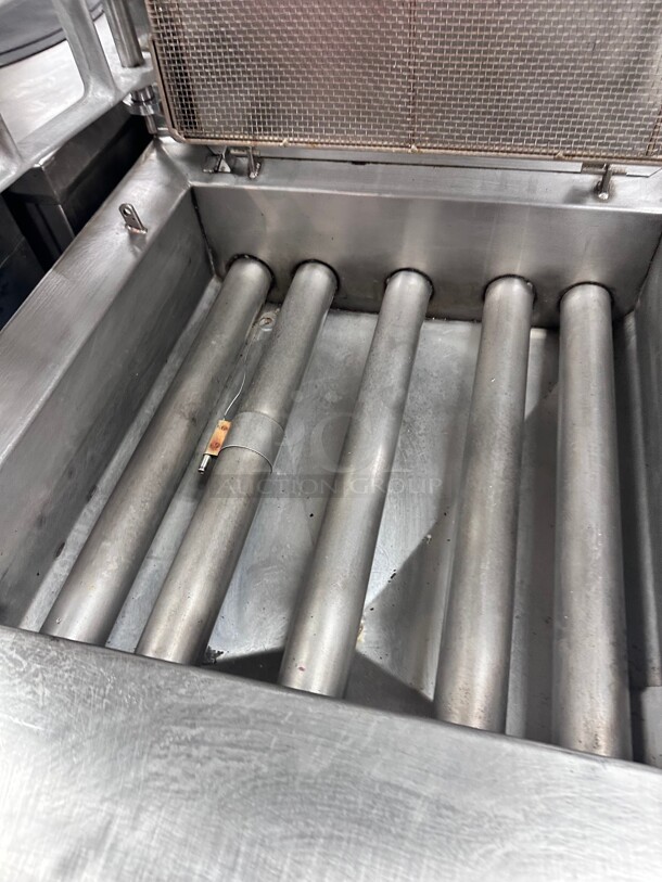 Certified Working Mercury 24x24 Commercial Donut Fryer With Filter Gas NSF  - Image 6 of 10