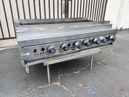 Ideal 8-Burner Natural Gas Kebab Broiler - 240,000 BTU Working