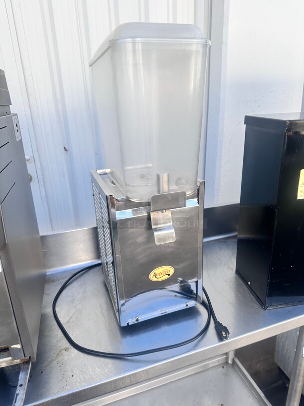 Avantco Commercial Single Beverage Dispenser 115 Volt Working - Image 2 of 8
