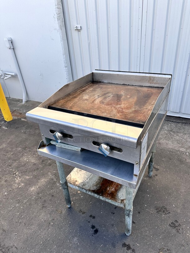 Radiance TAMG-24 24 inch Commercial Gas Flat Griddle Counter Top Manual Controls Working - Image 2 of 8