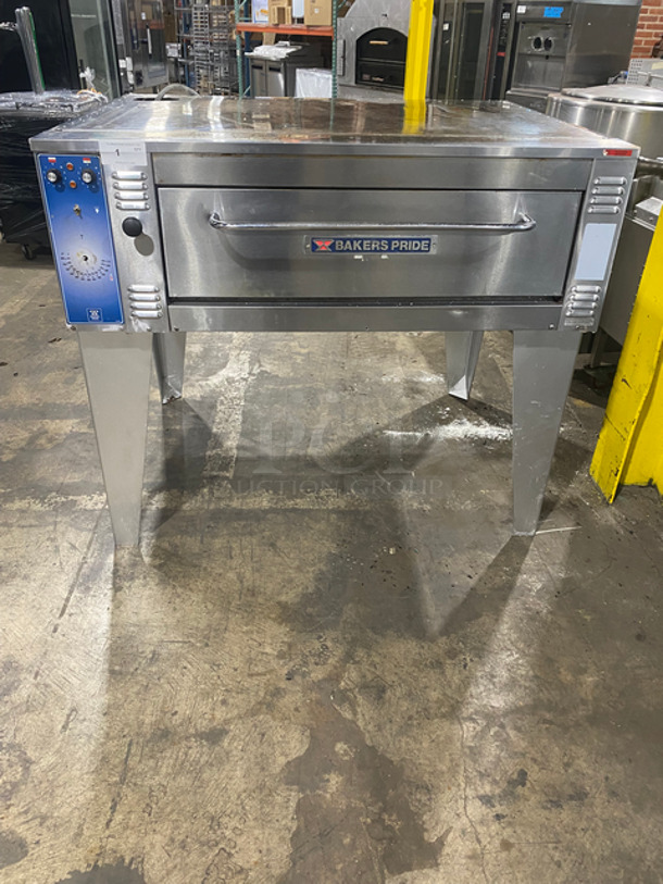 NICE! Bakers Pride Commercial Electric Powered Single Deck Pizza Oven! All Stainless Steel! On Legs!
