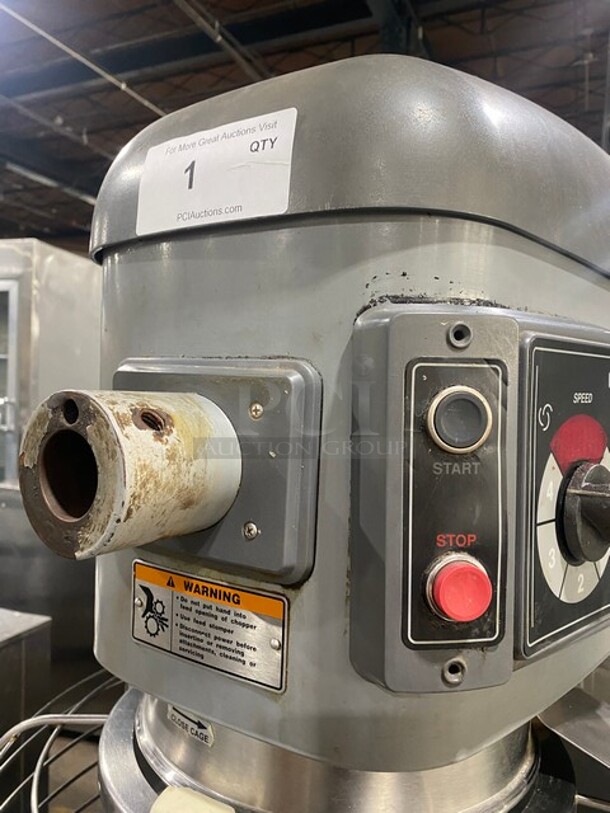 Hobart Legacy Commercial Heavy Duty 60Qt Planetary Mixer! With Mixing Bowl And Bowl Guard! With Spiral Hook And Paddle Attachments! Model: HL600 SN: 311352095 200/240V 60HZ 1/3 Phase - Image 6 of 11