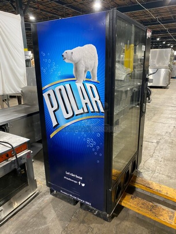 Dixie Narco Commercial Drink Vending Machine! With Bill And Coin Acceptor! Model: DN5591 SN: 03358158BA 120V 60HZ 1 Phase - Image 2 of 10