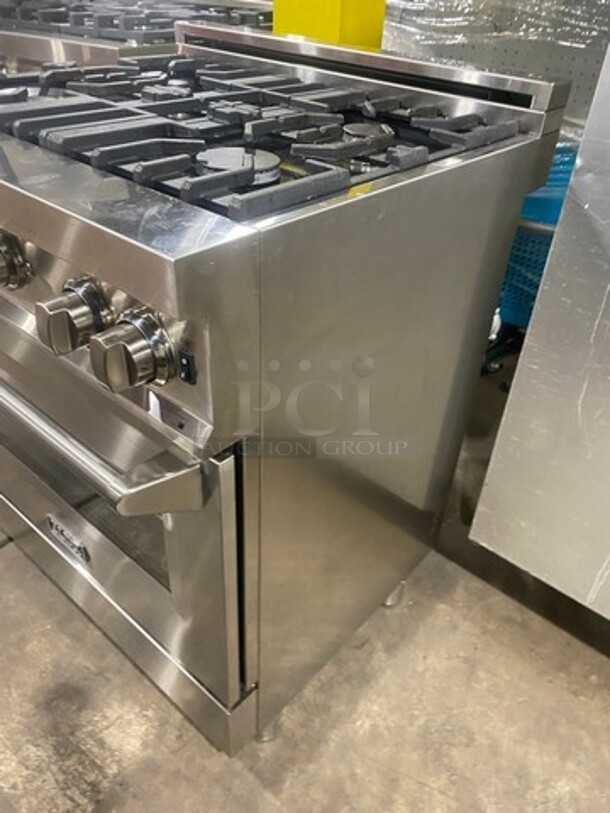 SWEET! Zline Gas Powered 4 Burner Stove! With Oven Underneath! Stainless Steel! On Legs! MODEL RG30 SN:19062276097  - Image 3 of 11