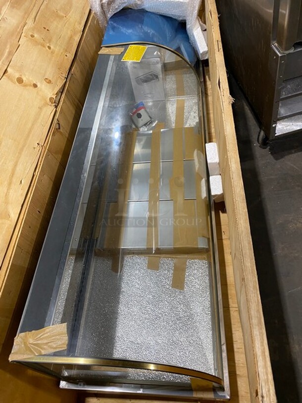 BRAND NEW! IN THE BOX! Diamond Commercial Countertop Refrigerated Sushi Display Case Merchandiser! With Curved Glass! Stainless Steel Body! On Small Legs! Model: GVRB160 - Image 3 of 6