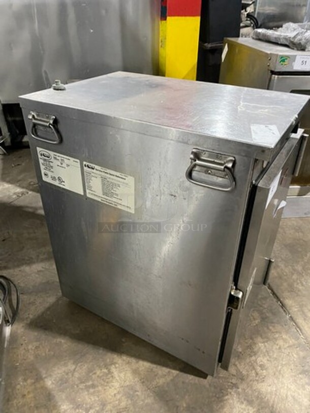 2012 FWE Commercial Under The Counter Heated Holding Cabinet! All Stainless Steel! Model: HLC8 SN: 123258101 120V - Image 4 of 9