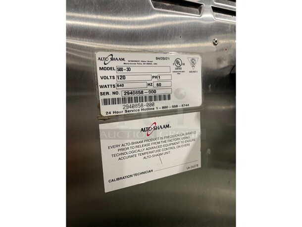 Alto-Shaam Commercial Countertop 3 Drawer Food Warmer! All Stainless Steel! Model 500-3D SN 2940858-000! 120V 1 Phase!  - Image 5 of 8