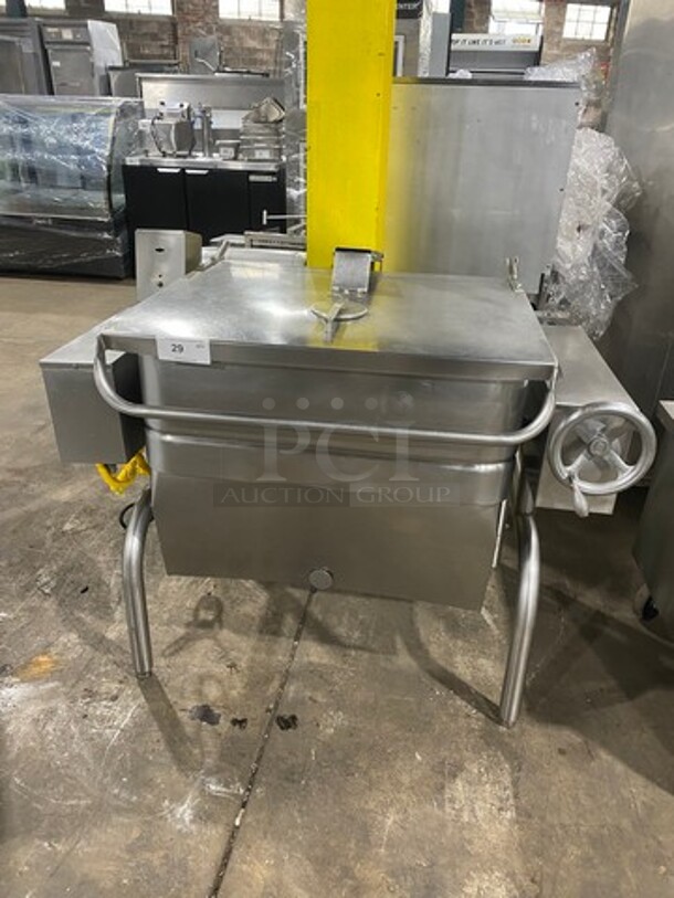 Groen Commercial Natural Gas Powered Skillet/Braising Pan! All Stainless Steel! On Legs! Model: HFPIE3 SN: 4227HCF - Image 1 of 9