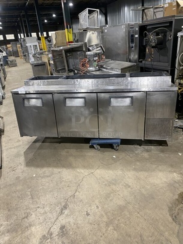 True Refrigerated Pizza Prep Table! Model TPP93 Serial 6949372! 115V 1 Phase! 