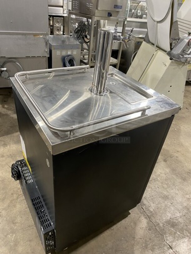 Sweet! 2019 LATE MODEL!  Micro Matic Refrigerated Dual Tap Beer Kegerator!  Model MDD23ENT Serial 19054504! 115V 1 Phase!  - Image 3 of 7