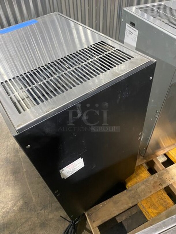WOW! SCRATCH-N-DENT! LATE MODEL! Hoshizaki Commercial Countertop Refrigerated Ice Maker/Dispenser And Water Dispenser! All Stainless Steel! With Legs! Model: DCM270BAH 115/120V 60HZ 1 Phase - Image 4 of 6