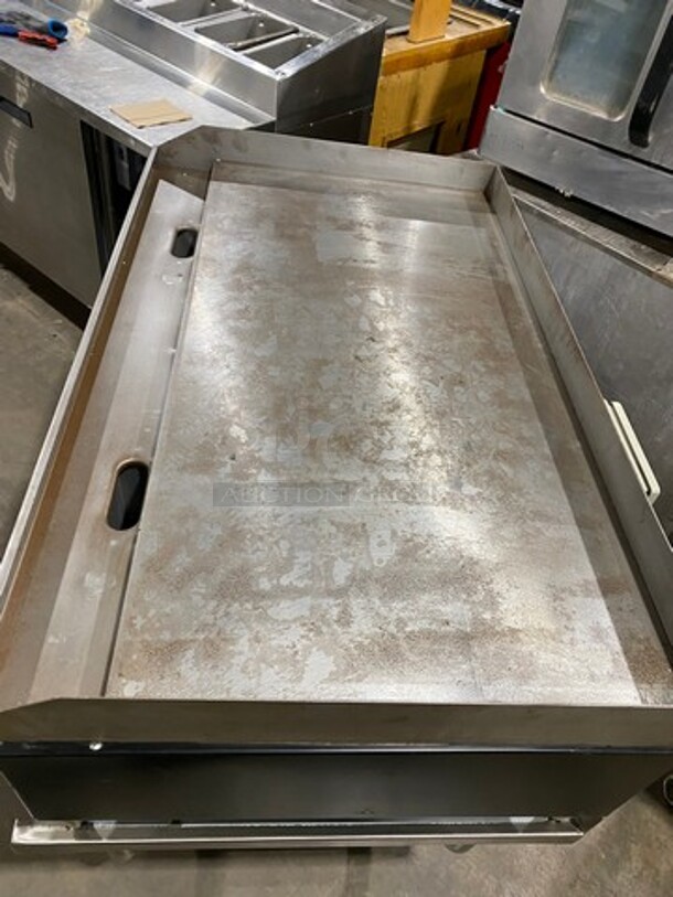 WOW! NEW! NEVER USED! Garland Commercial Countertop Electric Powered Flat Top Griddle! With Back And Side Splashes! On Legs! On Equipment Stand! All Stainless Steel! On Casters! Model: E2448G SN: 0404ME0033 208V 60HZ 3 Phase - Image 5 of 10