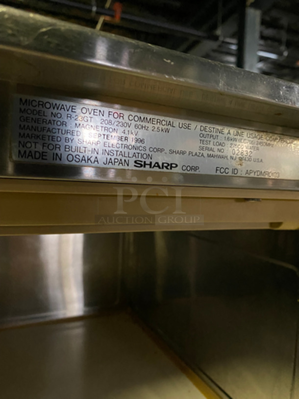 Sharp Commercial Countertop Microwave Oven! All Stainless Steel! Model: R23GT SN:02832 208/230V 60HZ 1 Phase - Image 7 of 8