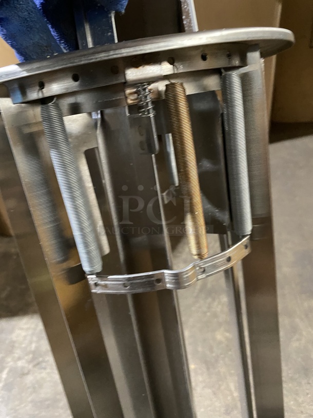 NEW! LAKESIDE Plate Lowerator! Model: 902! - Image 4 of 5