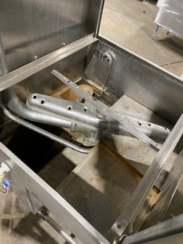 Hobart Commercial Pass-Through Dishwasher! All Stainless Steel! On Legs! Model: AM14T SN: 231048799 208/240V 60HZ 3 Phase - Image 5 of 10