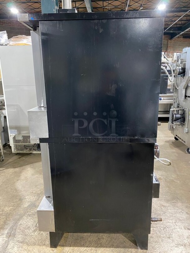 (x2) Sunfire Commercial Natural Gas Powered Double Deck Convection Oven! With View Through Doors! Metal Oven Racks! All Stainless Steel! 2x Your Bid Makes One Unit! MODEL 8061 SN:9901CJ0346 115V 1PH - Image 10 of 10