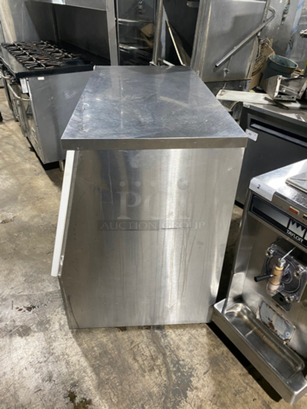 Commercial Countertop Dry Display Case Merchandiser! With Slanted Front Glass! With Rear Access Doors! Stainless Steel Body! - Image 3 of 7
